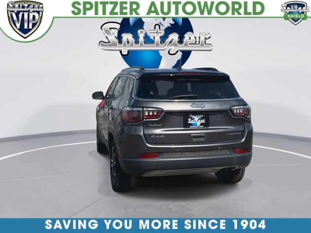 Used 2022 Gray Jeep Limited image 8