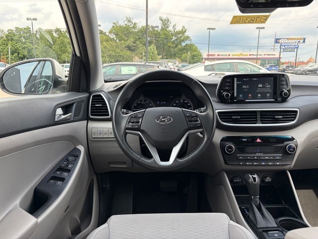 Used 2020 Cream White Hyundai Sport image 5