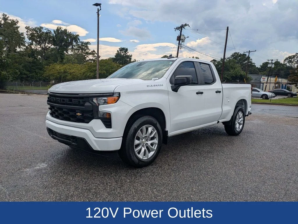 Used 2023 Summit White Chevrolet Custom image 8