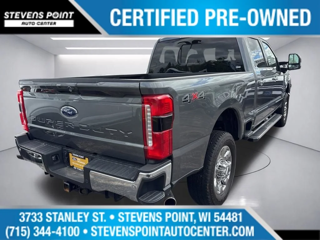 Used 2025 Carbonized Gray Metallic Ford Lariat image 9