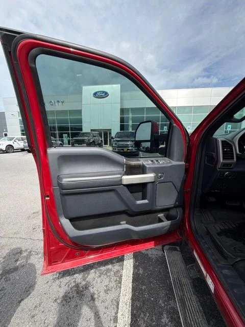Used 2022 Red Ford Lariat image 11