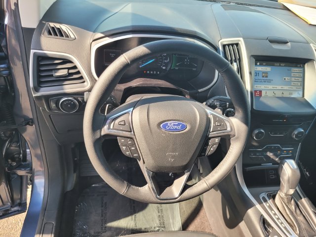 Used 2018 Blue Ford SEL image 30