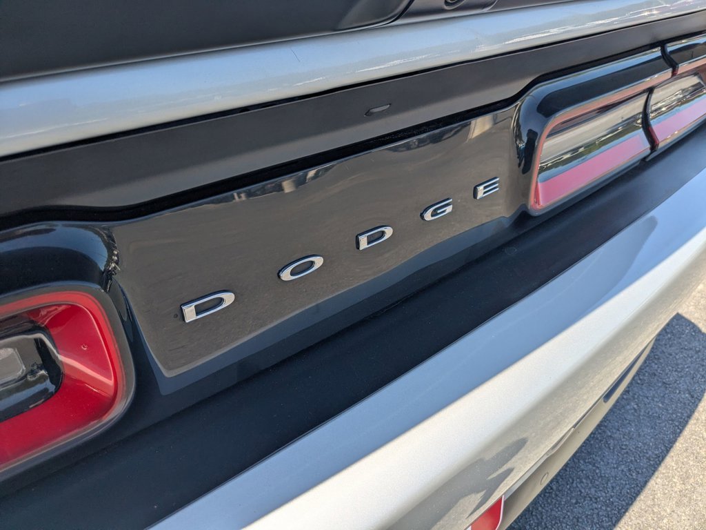 Used 2022 Triple Nickel Clearcoat Dodge R/T Scat Pack Widebody image 29