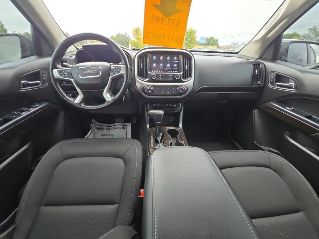 Used 2021 ONYX BLACK GMC 4WD Elevation image 27