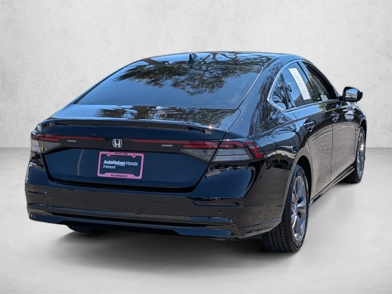 Used 2024 Black Honda EX-L image 5