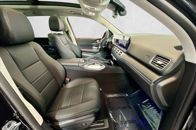New 2026 Obsidian Black Metallic Mercedes-Benz GLS 450 image 57