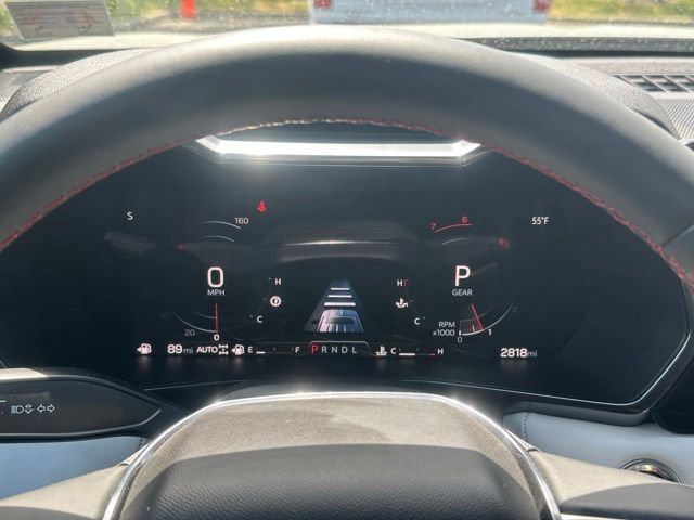 Used 2025 Silver GMC AT4 image 22