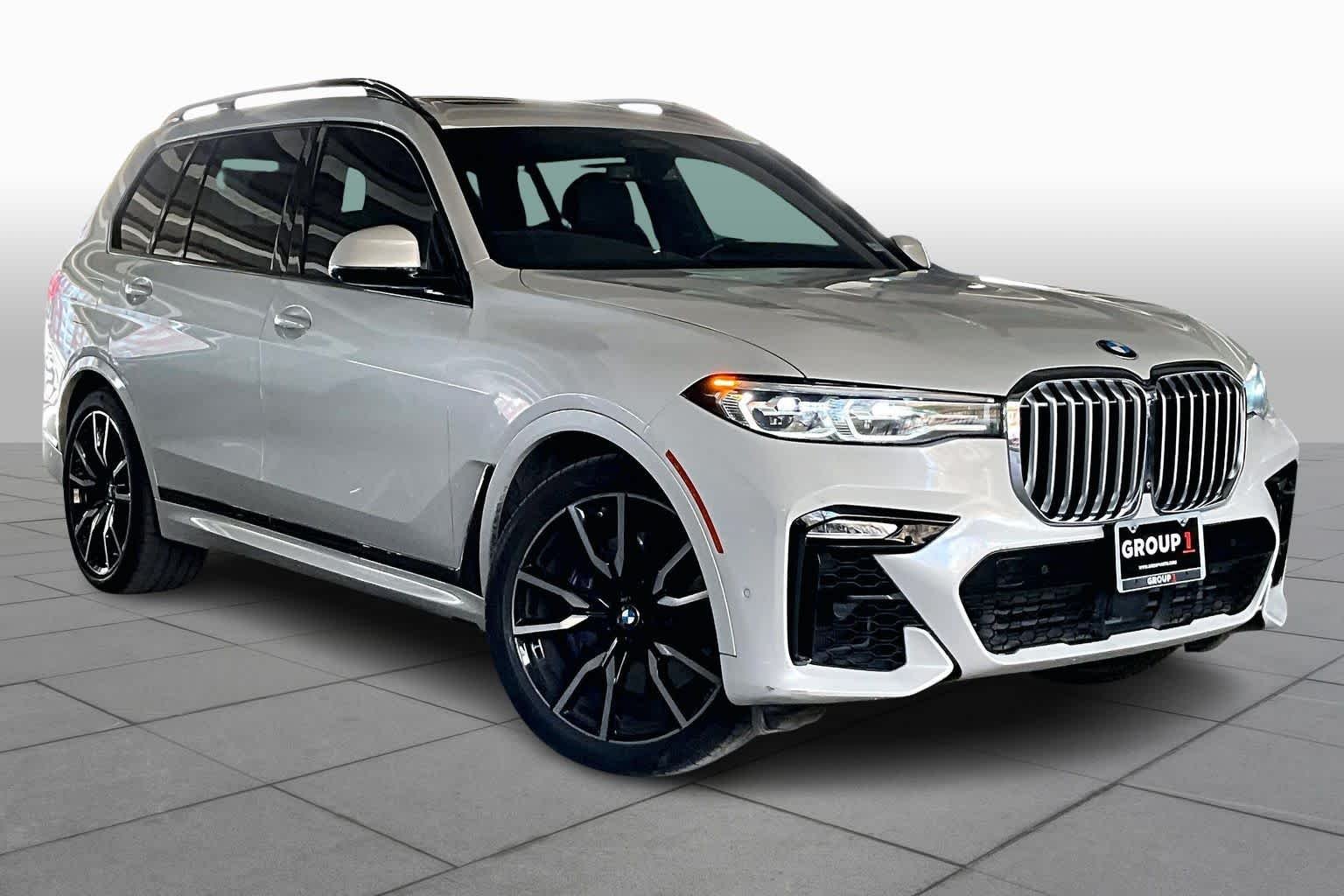 Used 2019 Mineral White Metallic BMW xDrive50i image 2