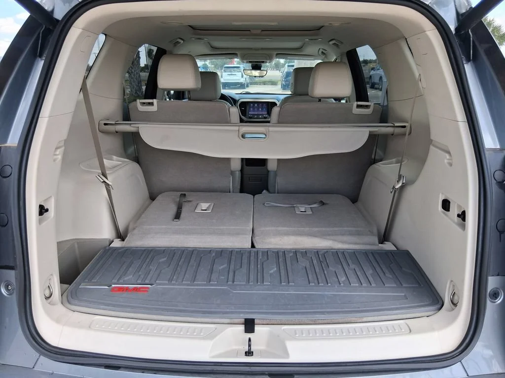 Used 2021 SATIN STEEL METALLIC GMC Denali image 6