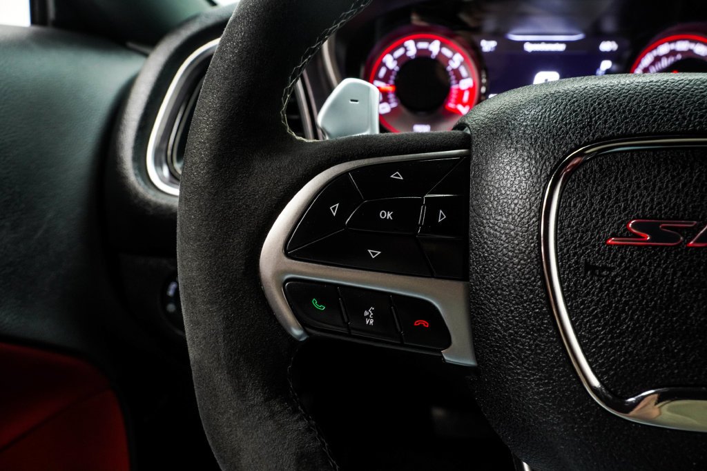 Used 2018 White Dodge SRT image 34