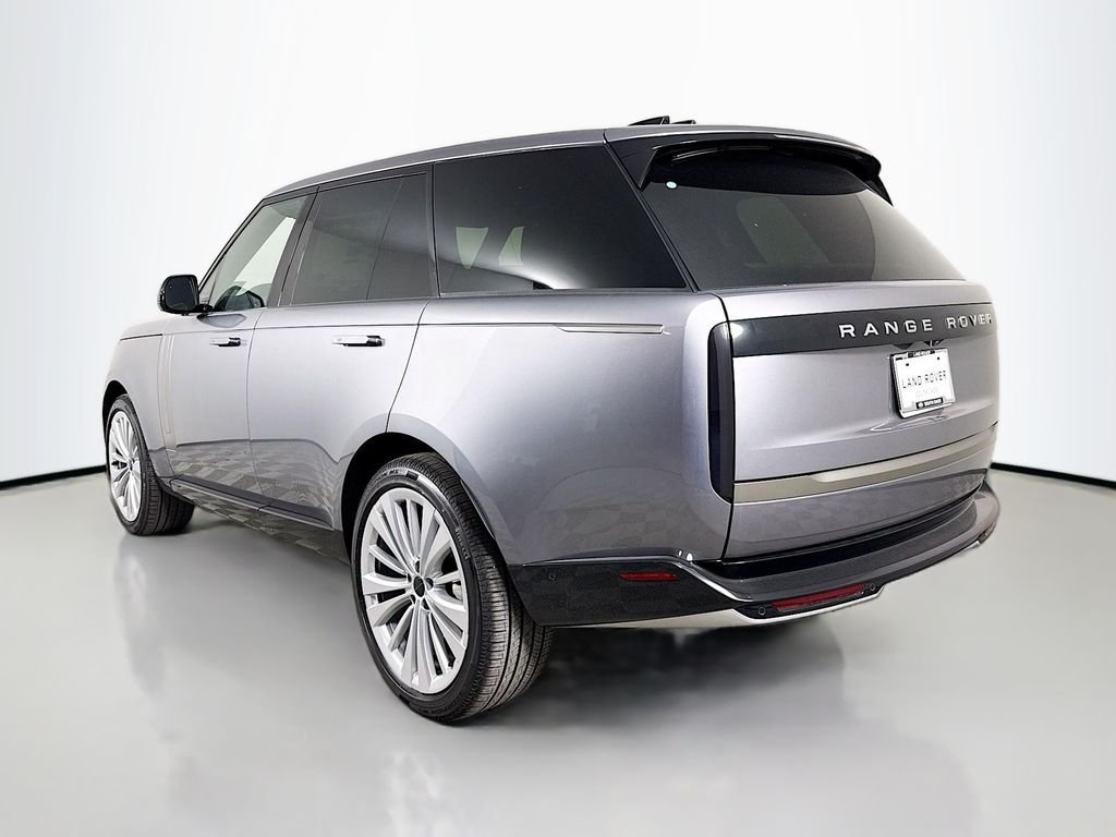New 2026 Eiger Grey Land Rover SE image 7