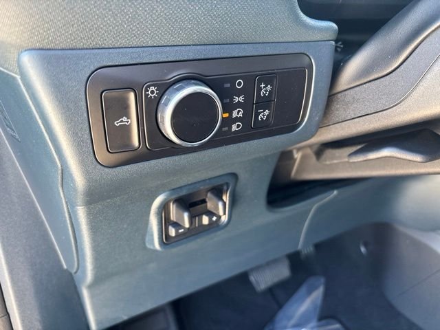Used 2025 Green Ford XLT image 16