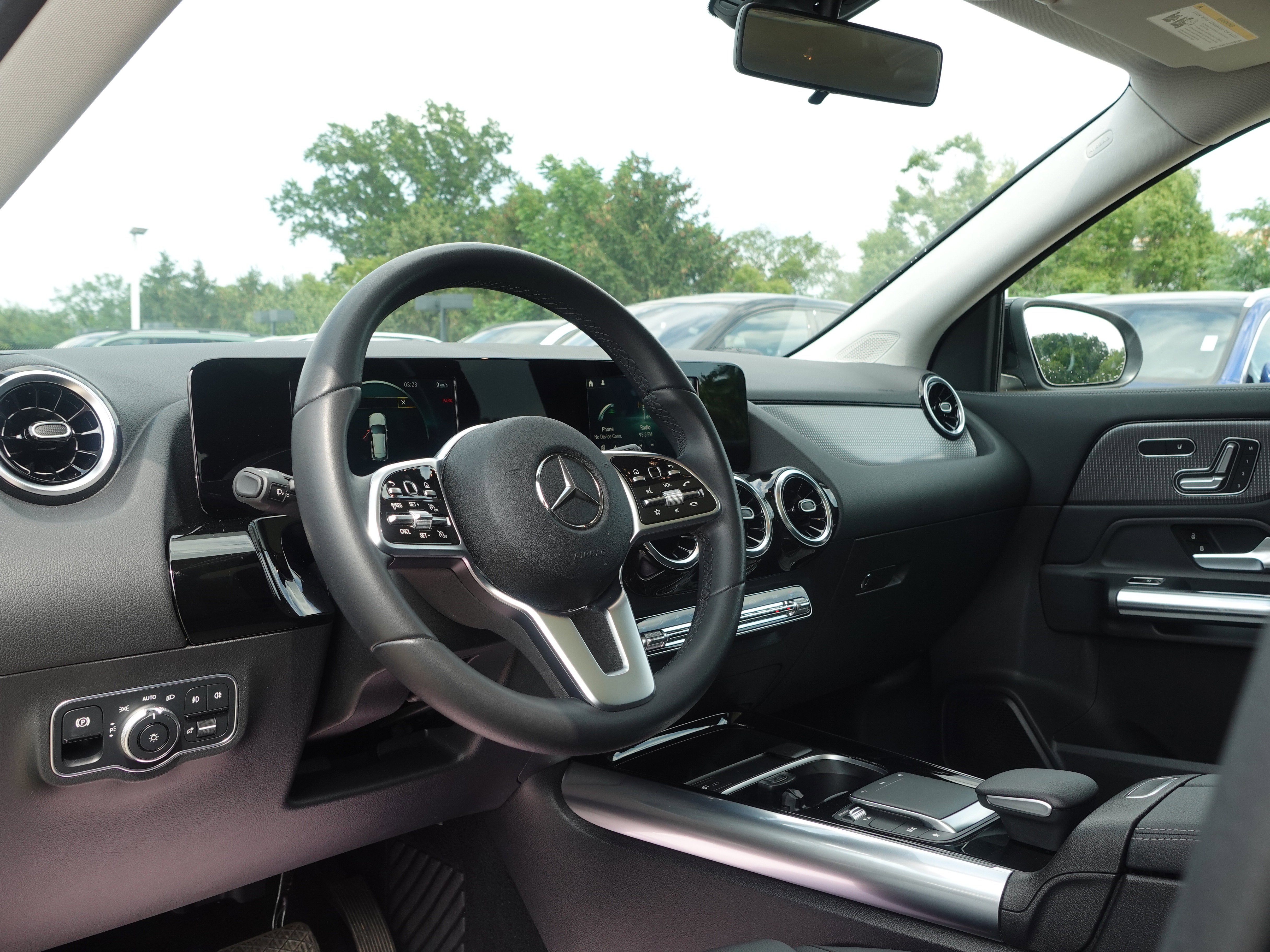 2021 Mercedes-Benz GLA GLA250 - Photo 7