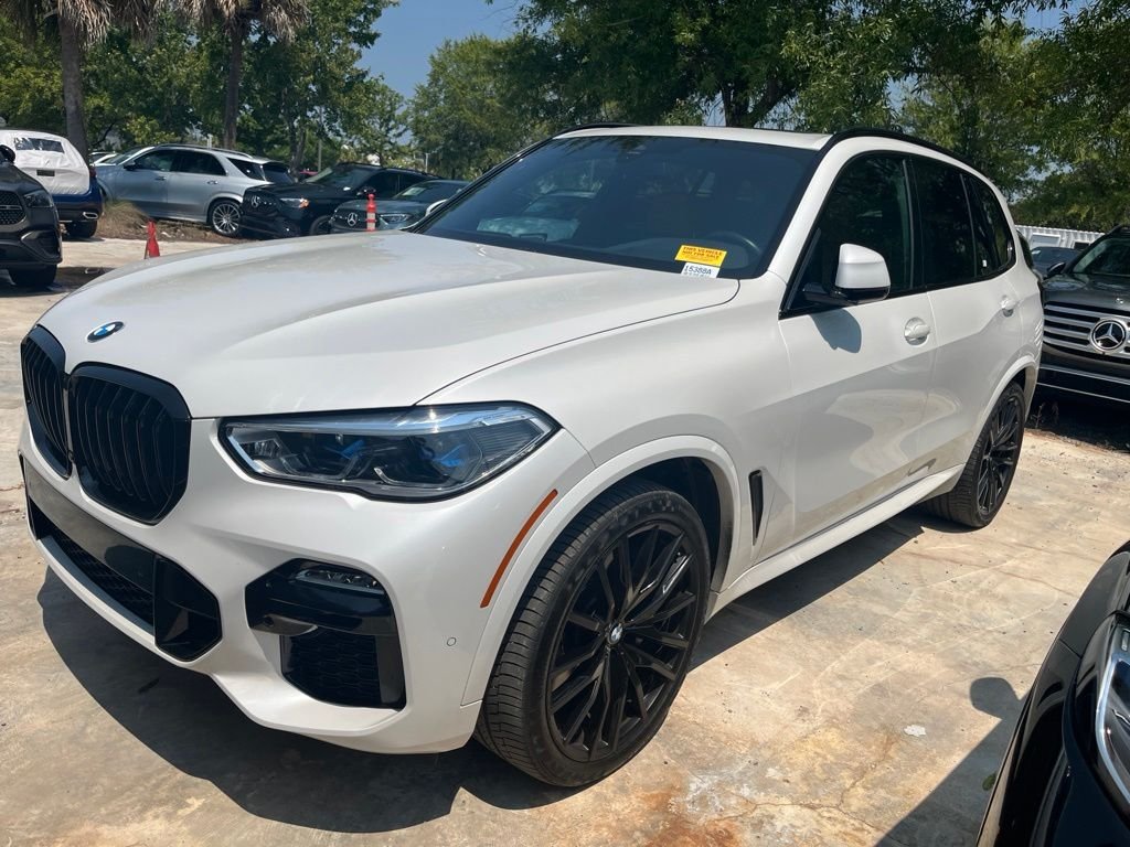 Used 2020 White BMW xDrive40i image 2