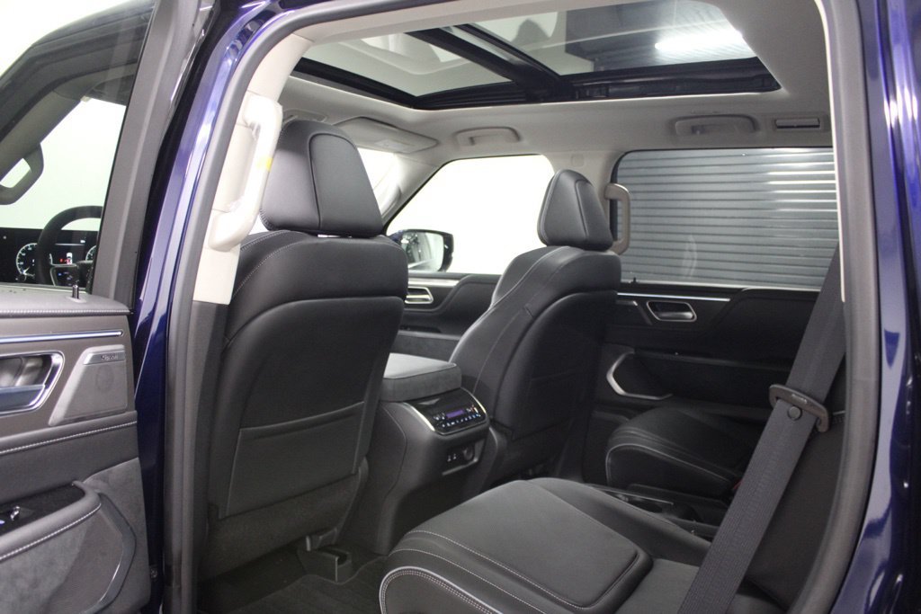Used 2025 Blue INFINITI LUXE image 41