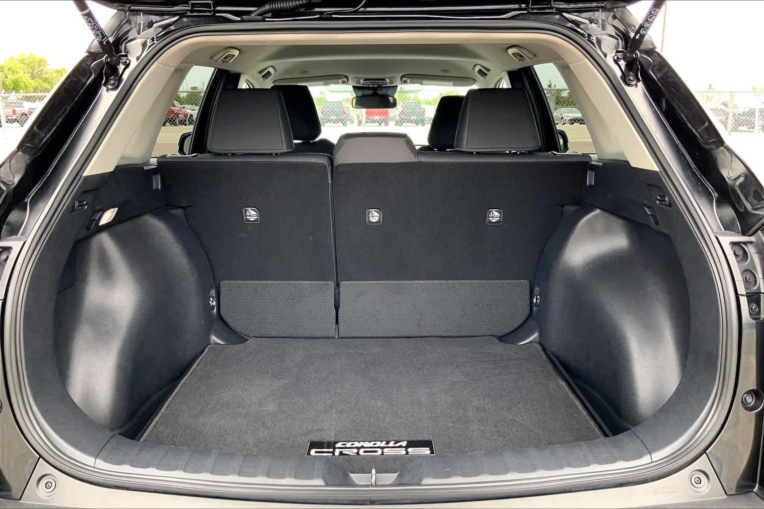 Used 2026 Jet Black Toyota LE image 34