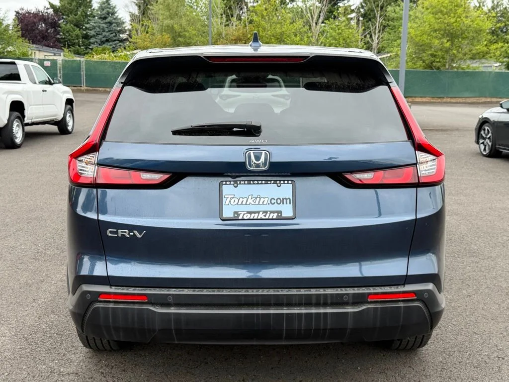 Used 2024 Canyon River Blue Metallic Honda EX-L image 7