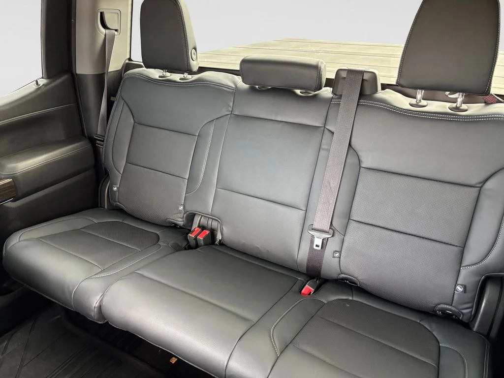 Used 2020 Black Chevrolet RST image 13