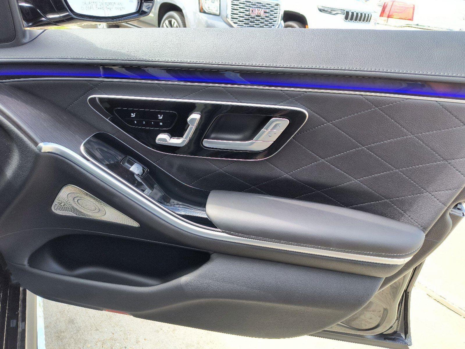 Used 2024 Graphite Grey Metallic Mercedes-Benz S 580 image 23