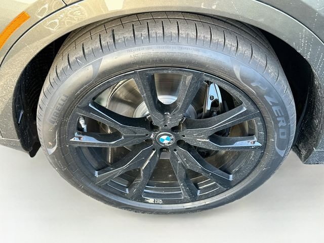 New 2027 Green BMW xDrive40i image 24