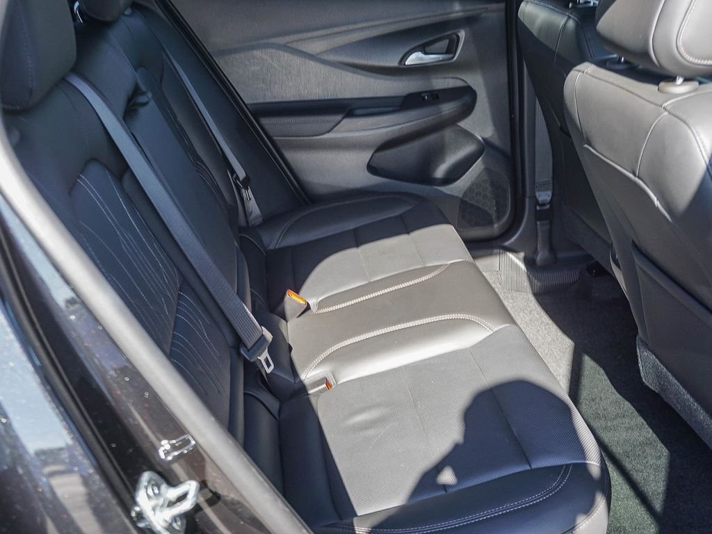 Used 2024 Black Buick Avenir image 13