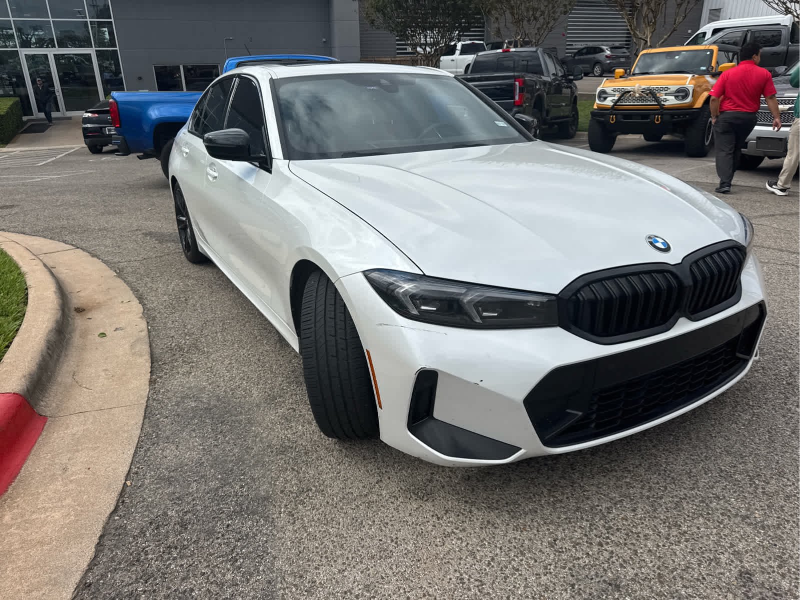 Used 2023 Mineral White Metallic BMW 330i image 2