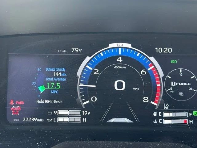 Used 2024 Off-white Toyota Capstone image 14