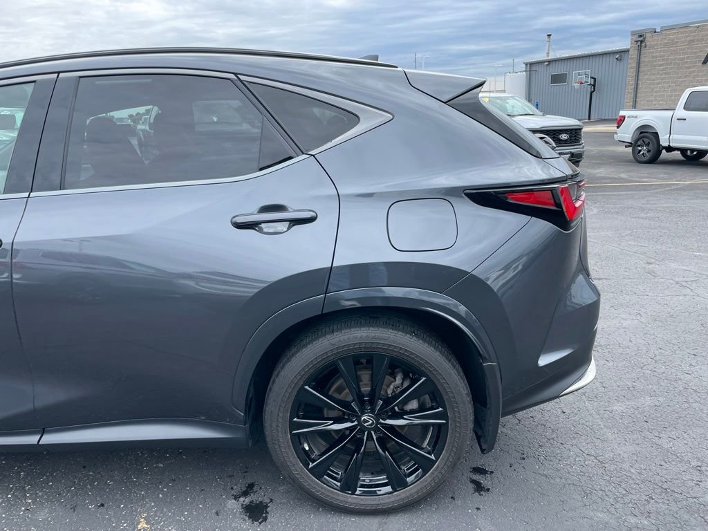 Used 2022 Gray Lexus 350 F SPORT Handling image 27
