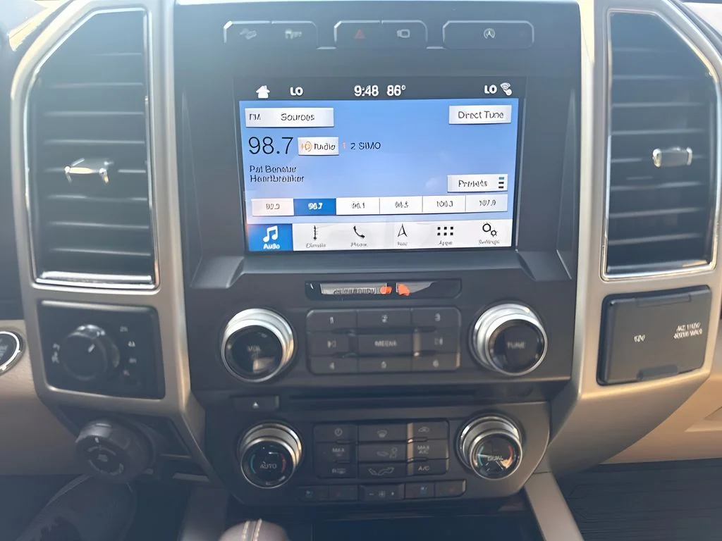 Used 2018 Gold Ford Lariat image 8
