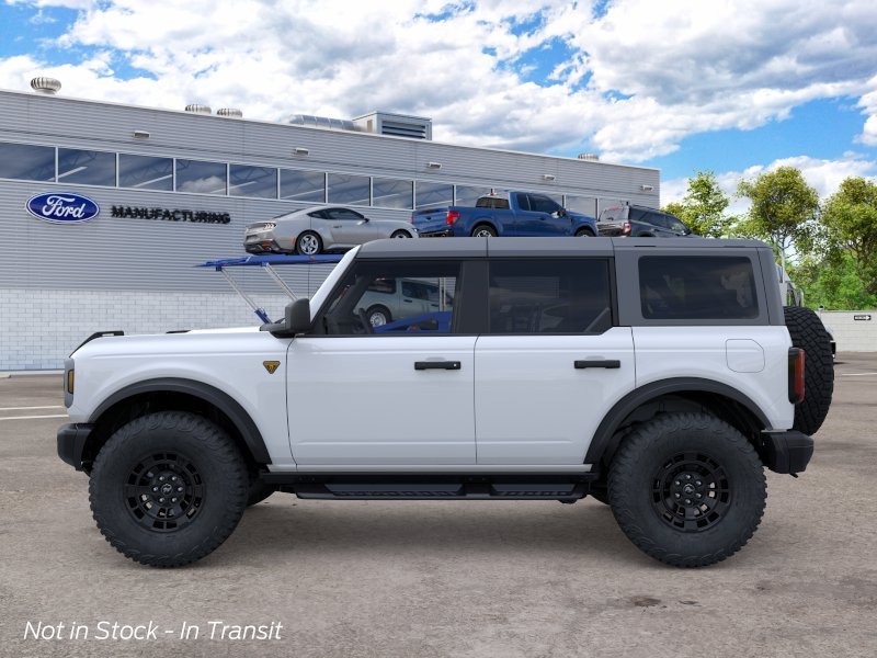 New 2026 Oxford White Ford Badlands image 4