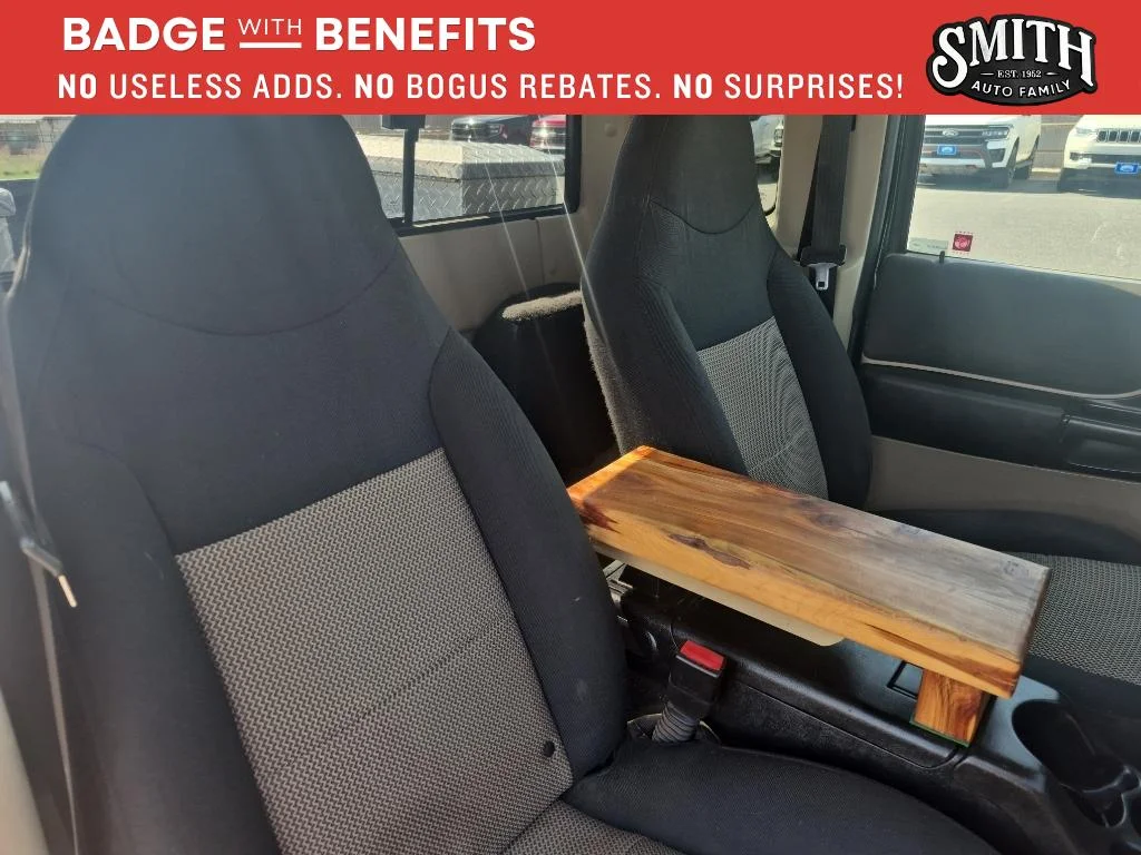 Used 2003  Ford EDGE image 11