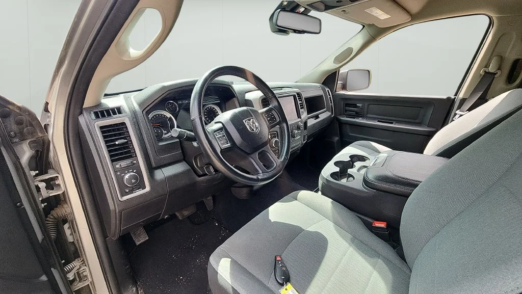 Used 2022 Silver Ram Tradesman image 14