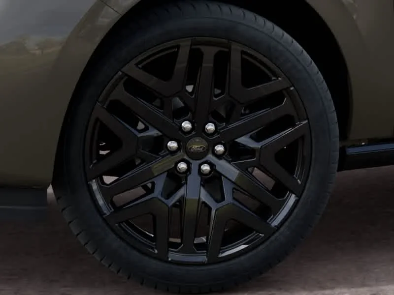New 2027 Marsh Gray Ford MAX Platinum image 19