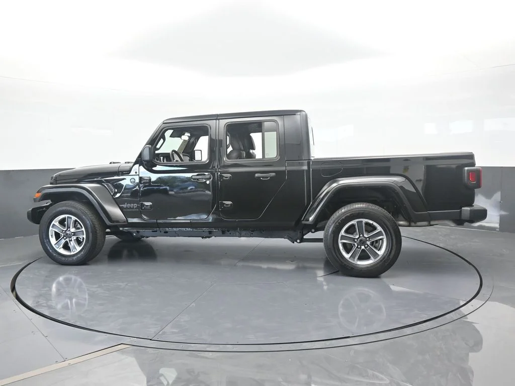 Used 2024 Black Clearcoat Jeep Sport S image 2