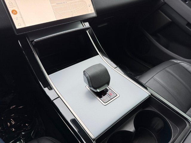 Certified Used 2025 Fuji White Land Rover S image 24