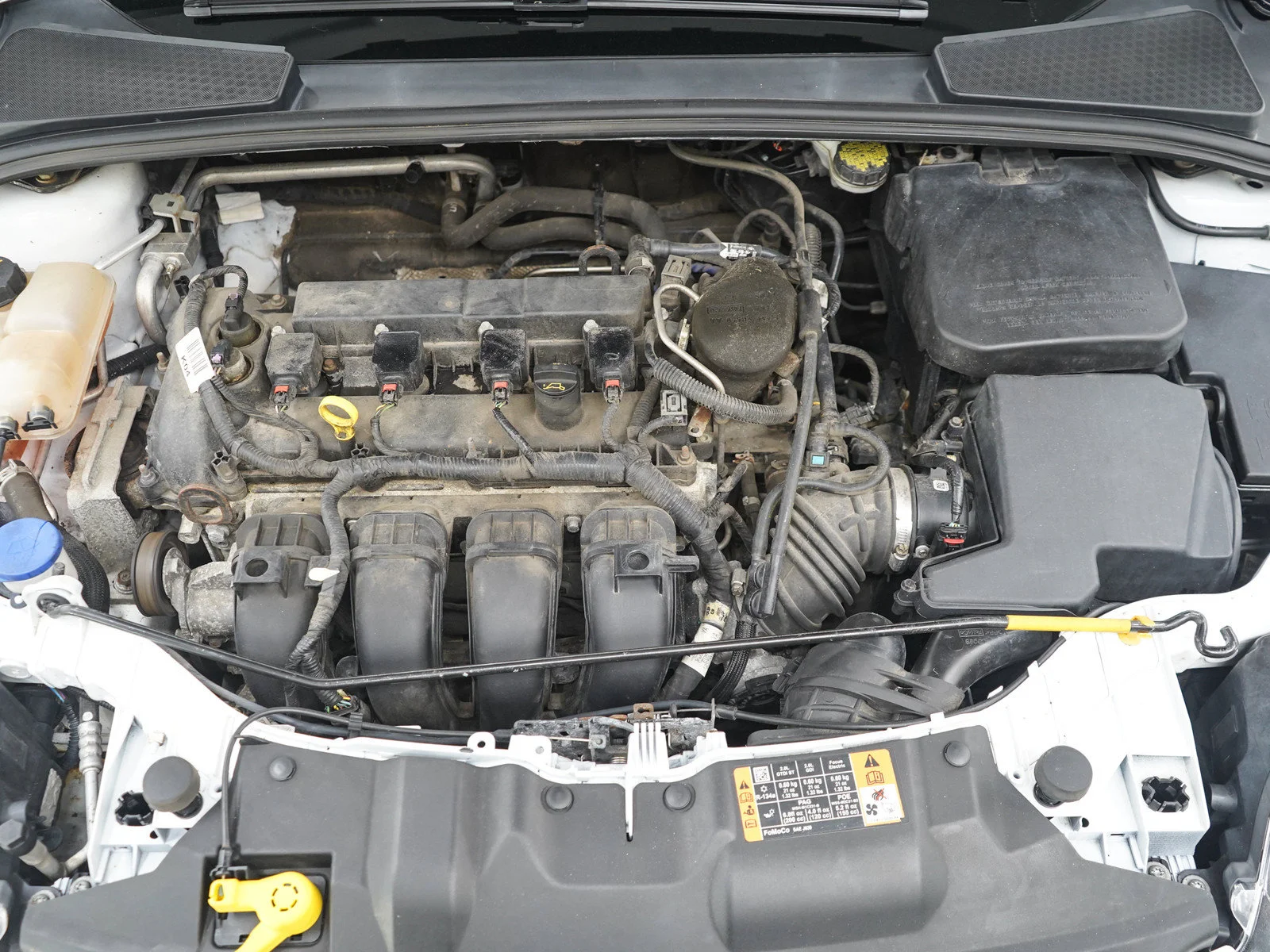 Used 2014 Oxford White Ford S image 24