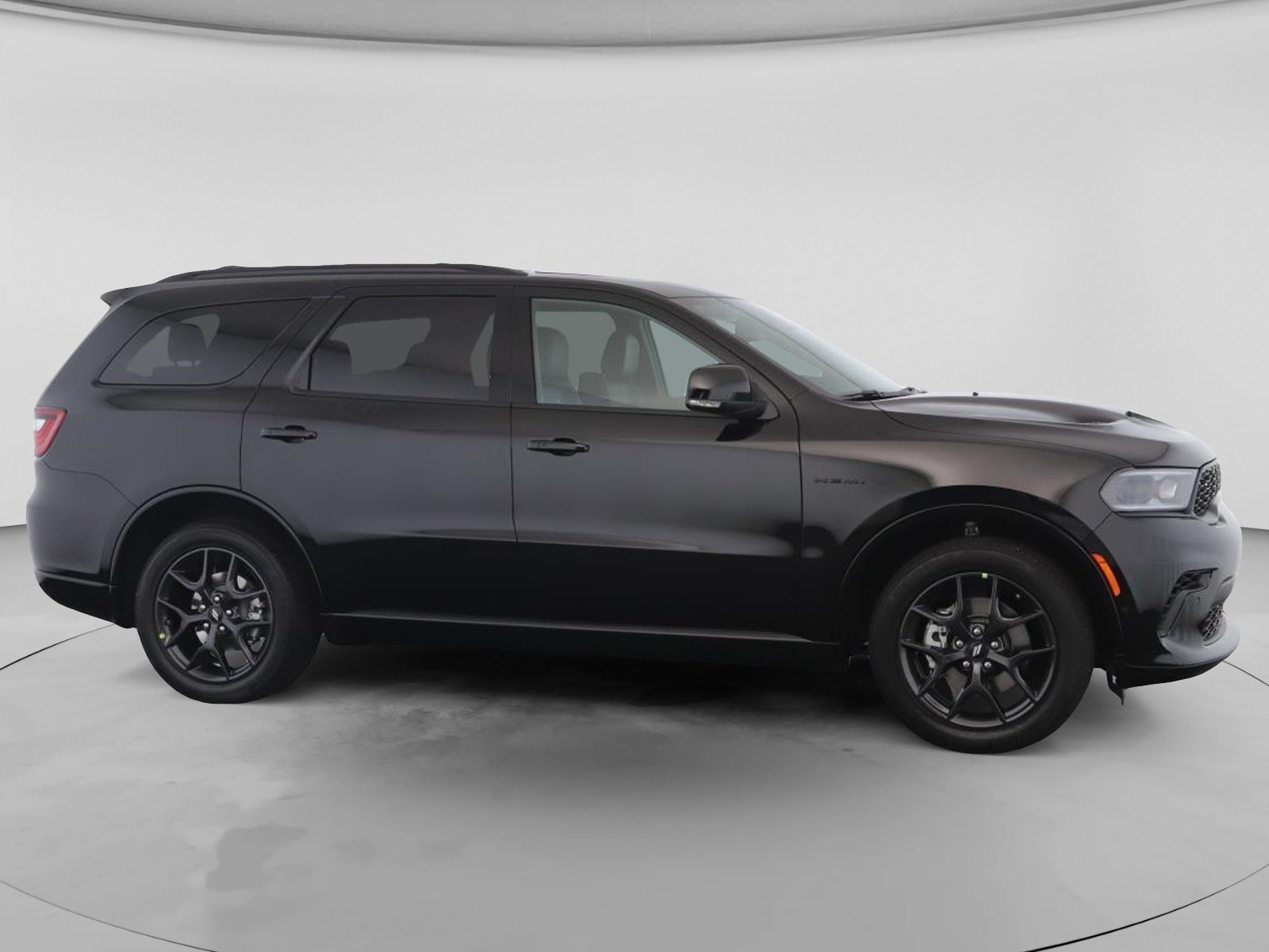 New 2026 Diamond Black Clear-Coat Exterior Paint Dodge GT HEMI V8 image 33