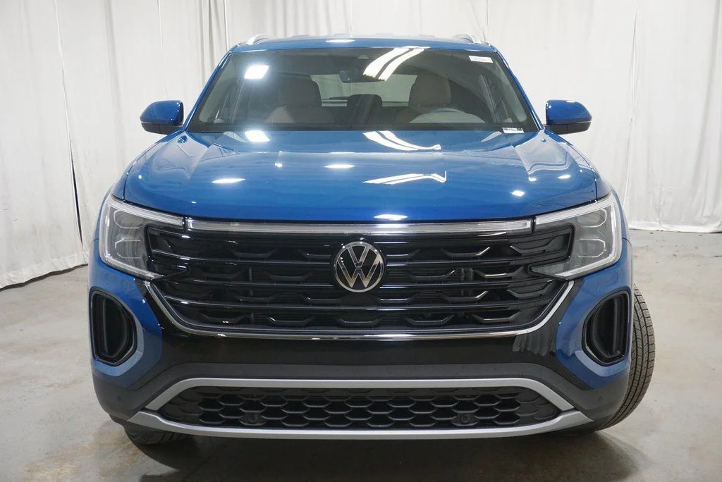 2025 Volkswagen Atlas Cross Sport SE w/Tech - Photo 6