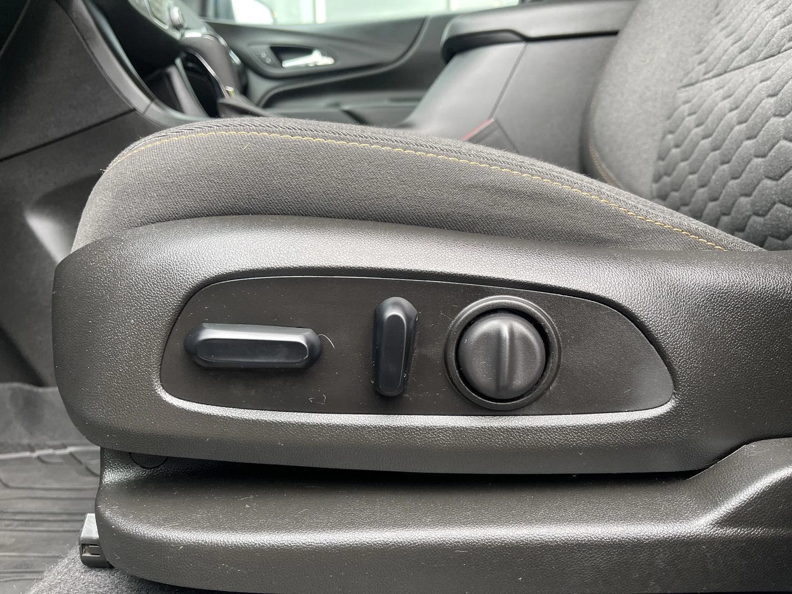 Used 2021 PACIFIC BLUE METALLIC Chevrolet LT image 15