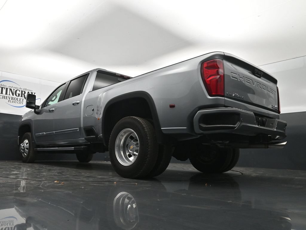 Used 2026 Sterling Gray Metallic Chevrolet High Country DRW image 30
