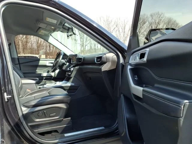 2022 Ford Explorer Limited - Photo 11