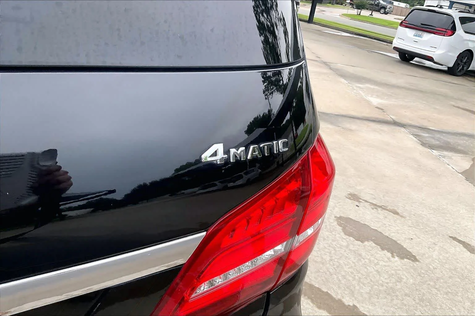 Used 2019 Brilliant Blue Metallic Mercedes-Benz GLS 450 image 10