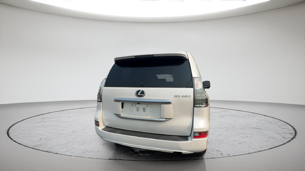 Used 2023 White Lexus 460 image 14