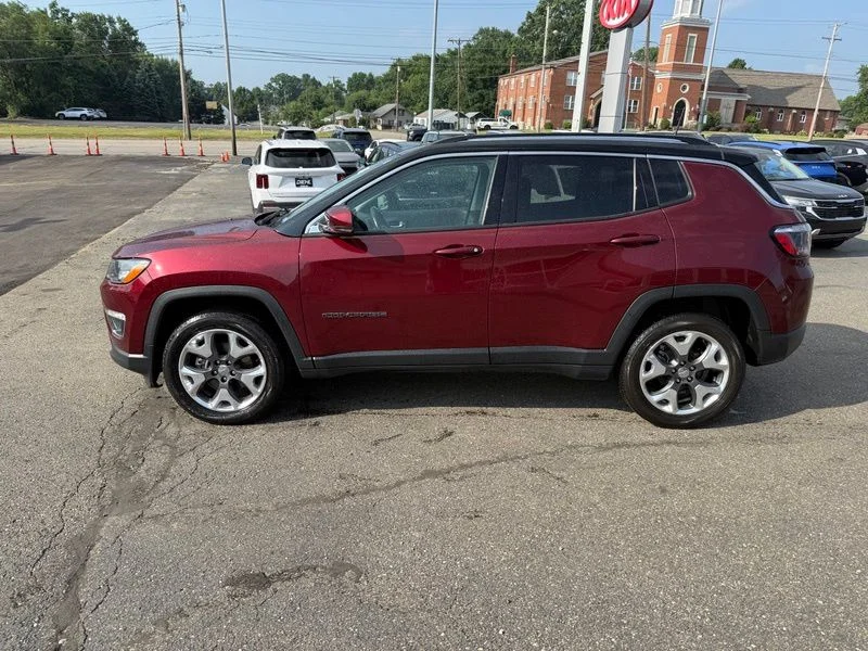 Used 2021 Red Jeep Limited image 5