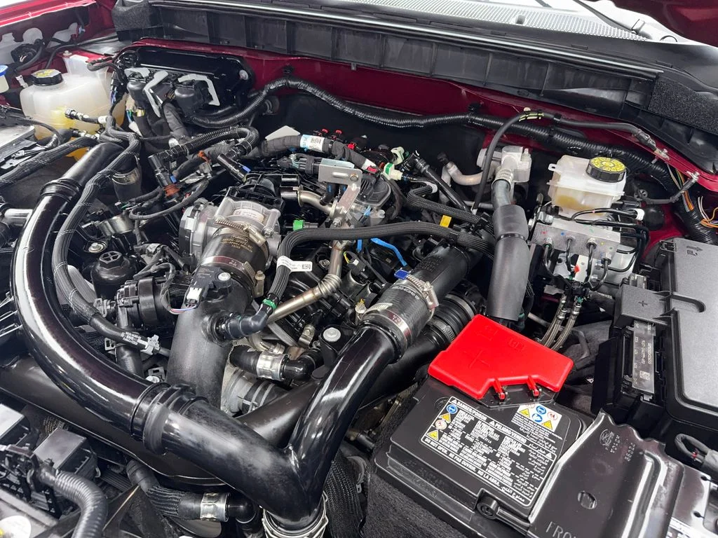 Used 2025 Red Ford Badlands image 59