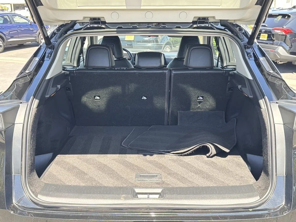 Used 2024 Black Diamond Pearl Nissan EVOLVE+ image 29