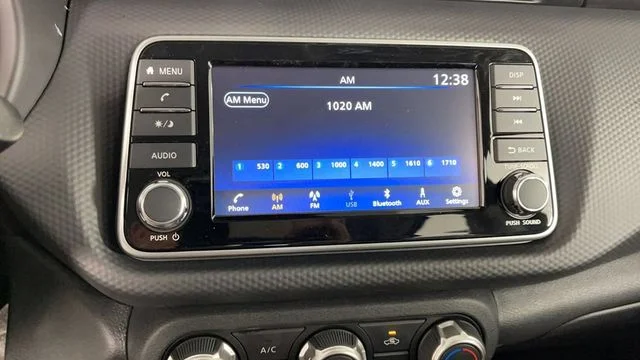 2025 Nissan KICKS PLAY Base - Photo 21