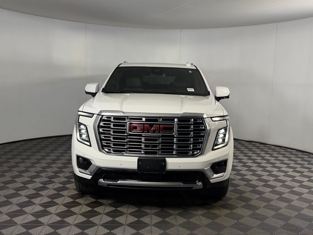 Used 2025 White GMC Denali image 10