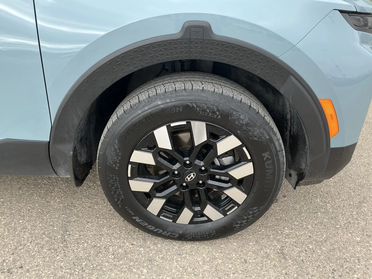 Used 2025 Blue Hyundai Preferred image 10