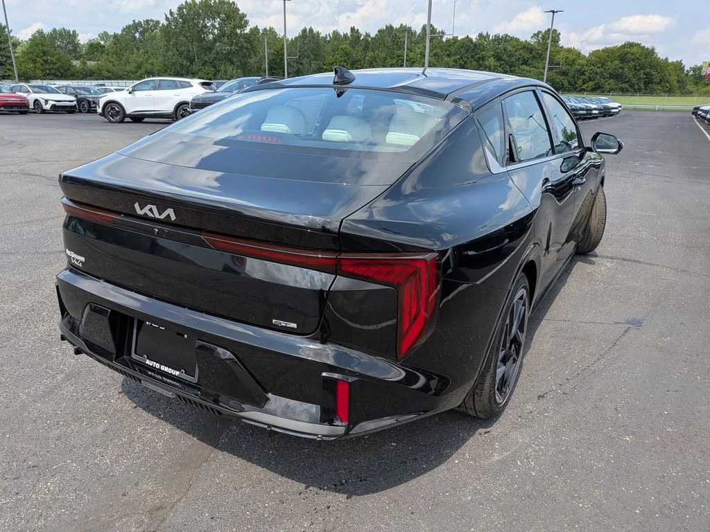 New 2026 Aurora Black Kia GT-Line image 34